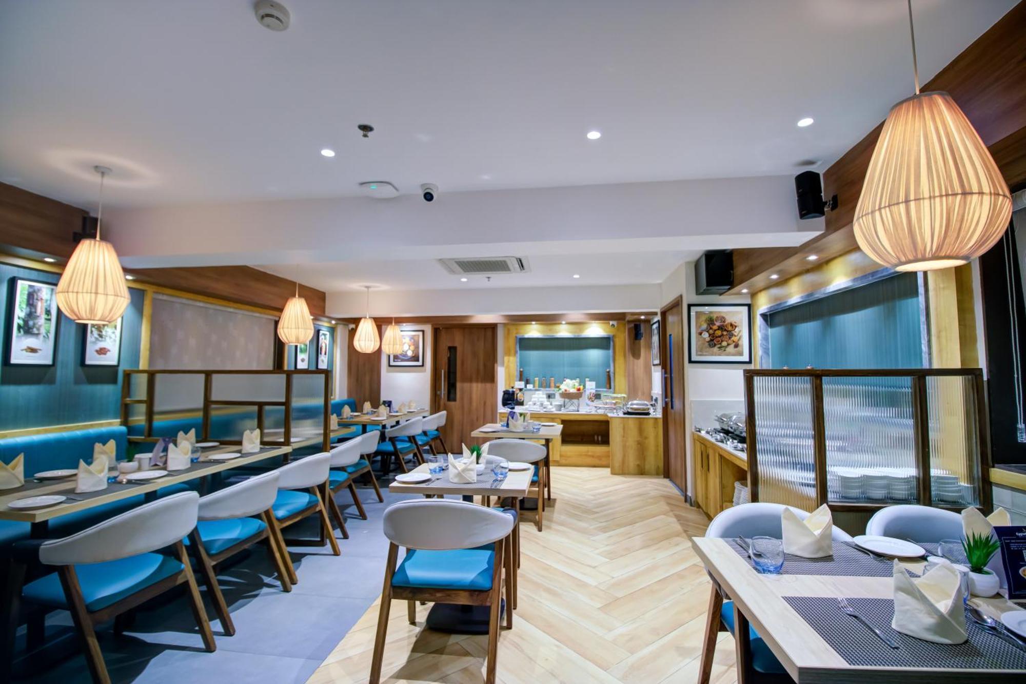 Cozzet Victoria Hotel Bhubaneswar Dış mekan fotoğraf